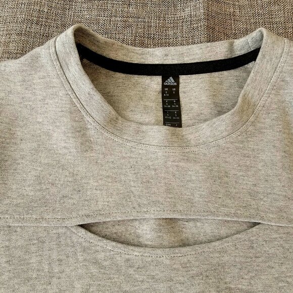 Adidas sweatshirt - Picture 3 of 7